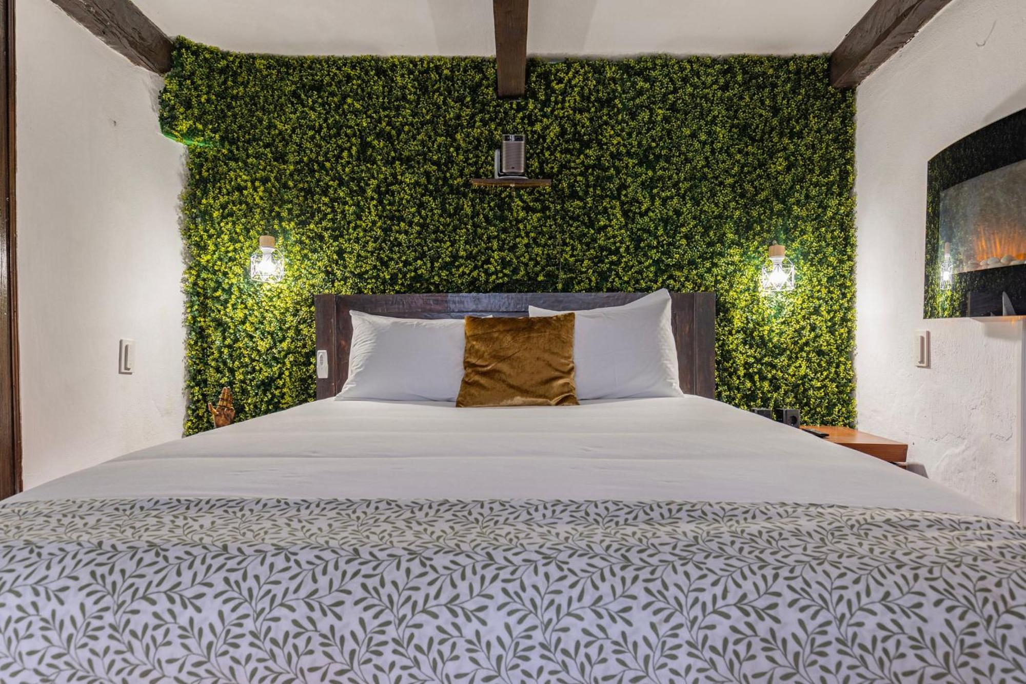 Small Cozy Room In Palace Patio With Hot Tub And Snooker - Sintra Wow Extérieur photo